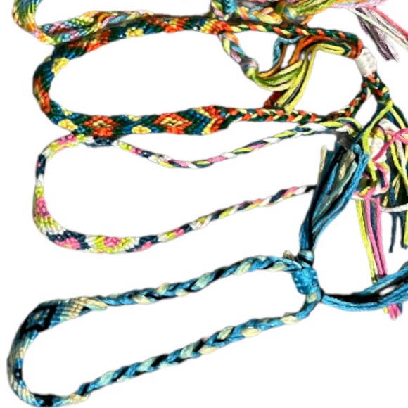 Friendship bracelets - Picture 4 of 7